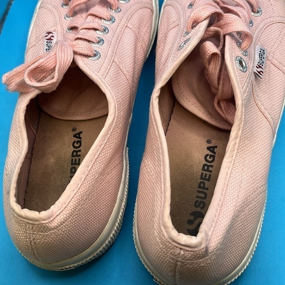 Superga light pink sneaker shoes, women’s size 10 - Picture 6 of 7